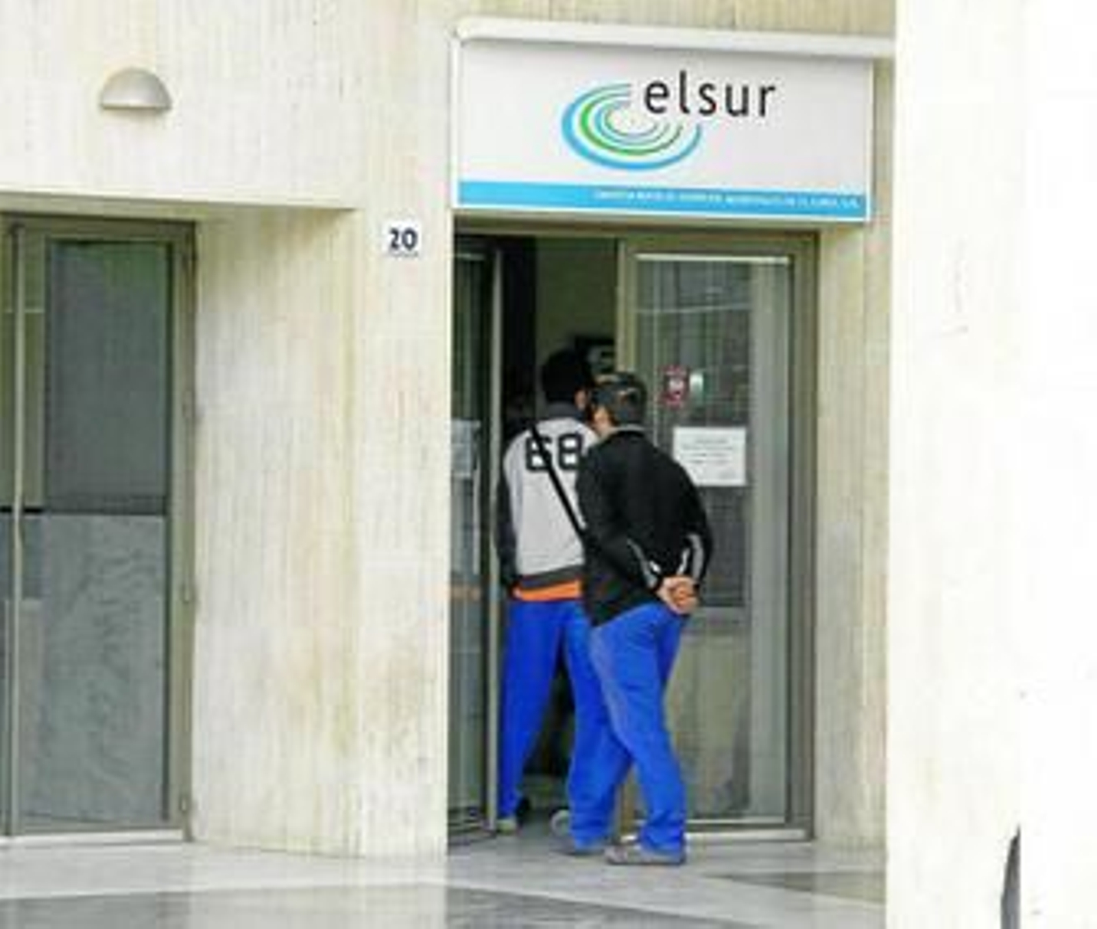 Fachada de la Empresa Mixta de Servicios Municipales (Elsur).