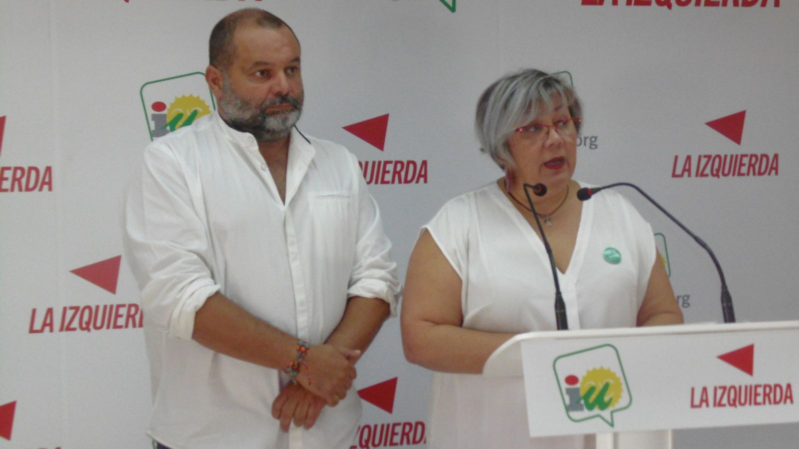 Mónica Rossi junto a Rafael Sánchez Rufo.