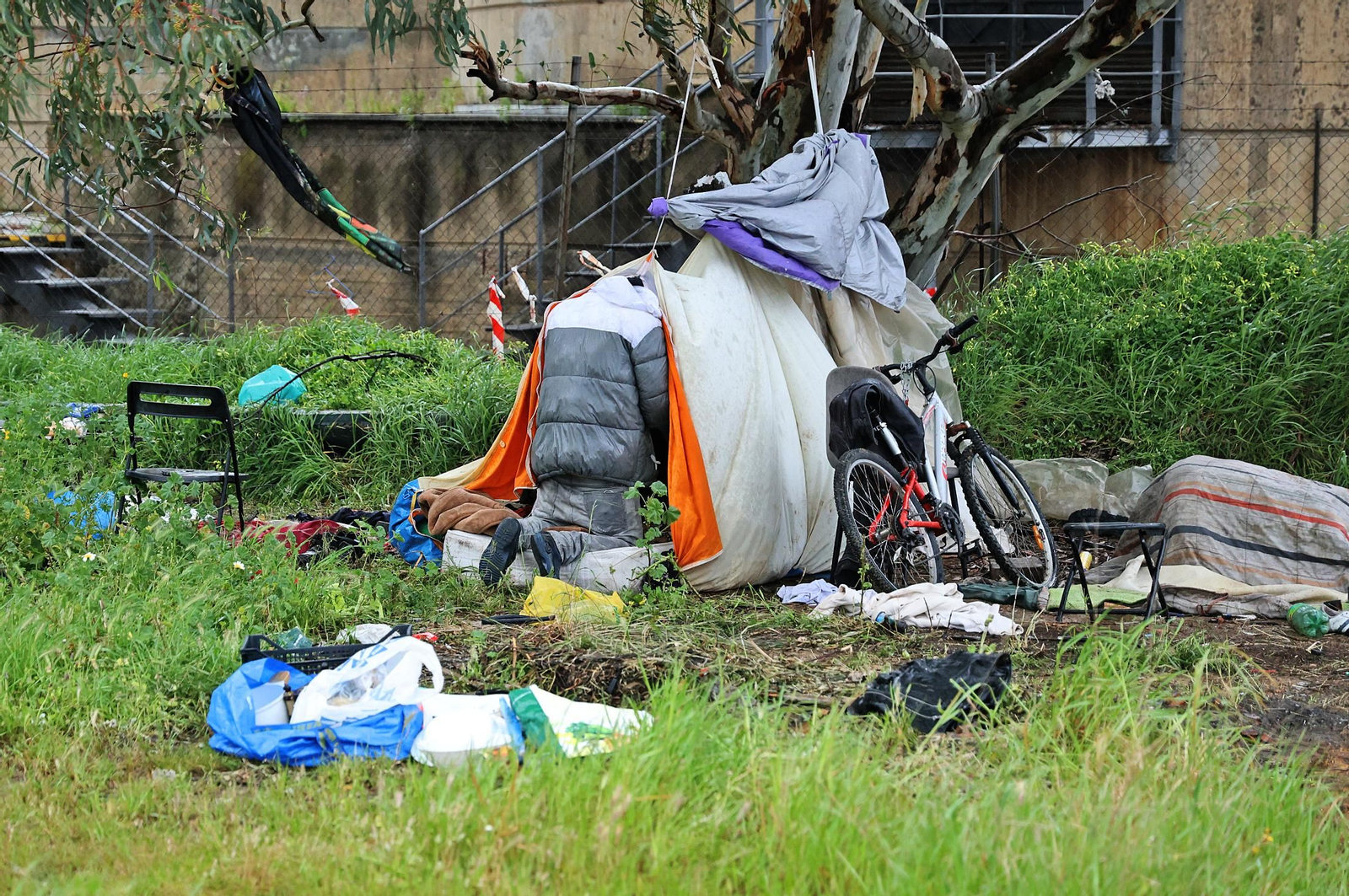 Imágenes del viernes 4 de abril en Huelva