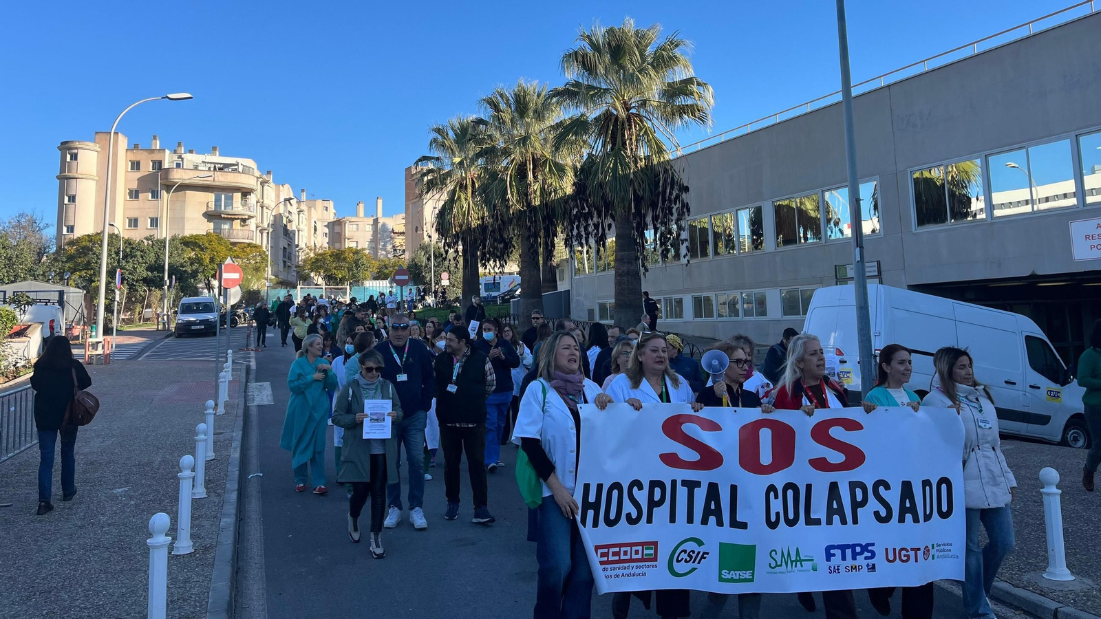 Concentración en el Hospital Clínico de Málaga.