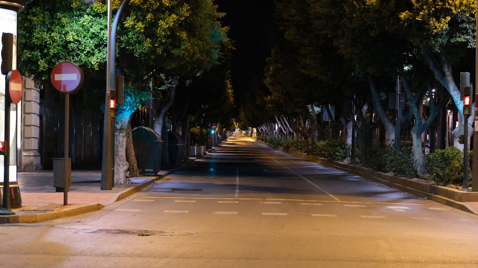 Almería durante el toque de queda del año pasado.