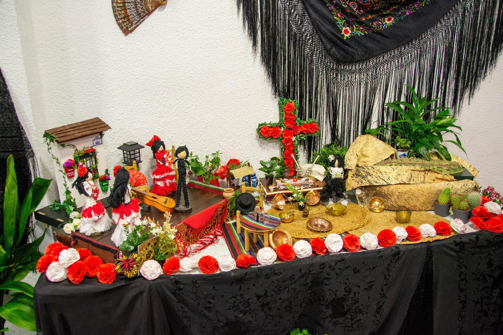 Así celebra Granada sus Cruces, en imágenes