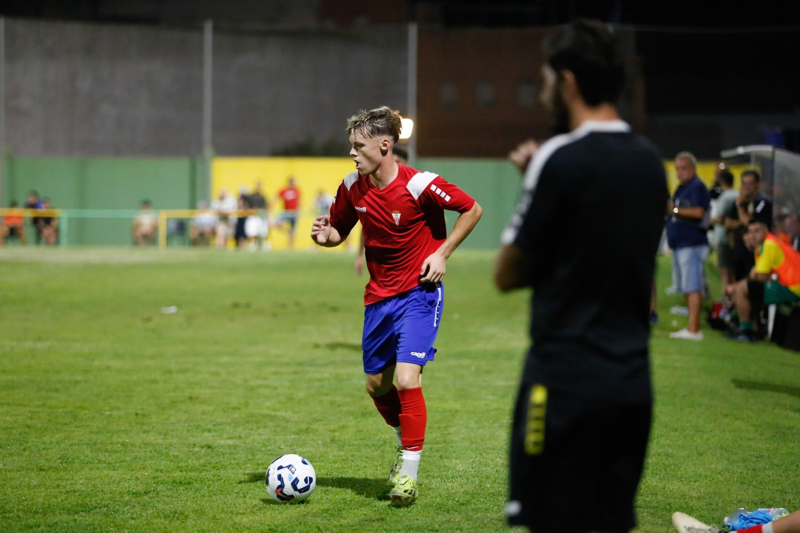 Las fotos del triangular en el estadio Carlos Piña de Los Barrios con el Algeciras CF y el Ceuta B