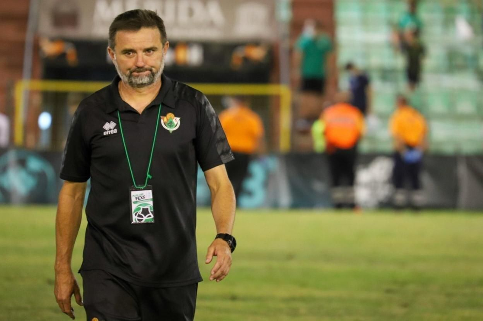 Julio Cobos, entrenador del Cacereño.