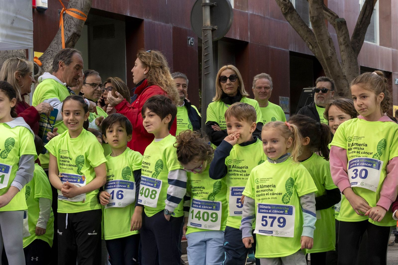 Almería corre unida contra el cáncer en una jornada solidaria