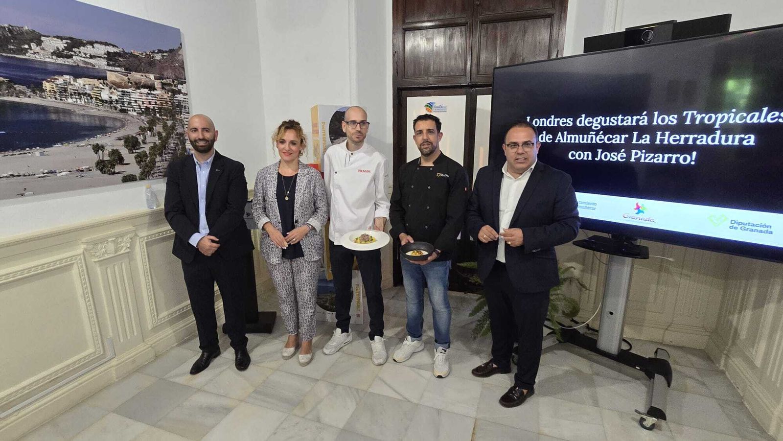 Juanjo Ruiz Joya, Marta Nievas, Daniel Barbero y los cocineros Sergio González y Carlos Martín