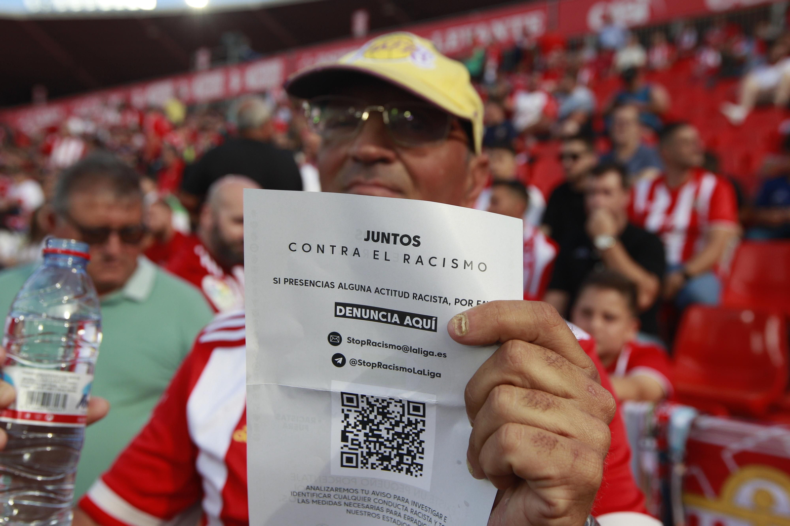 Imágenes del partido U.D. Almería-Real Valladolid C.F.