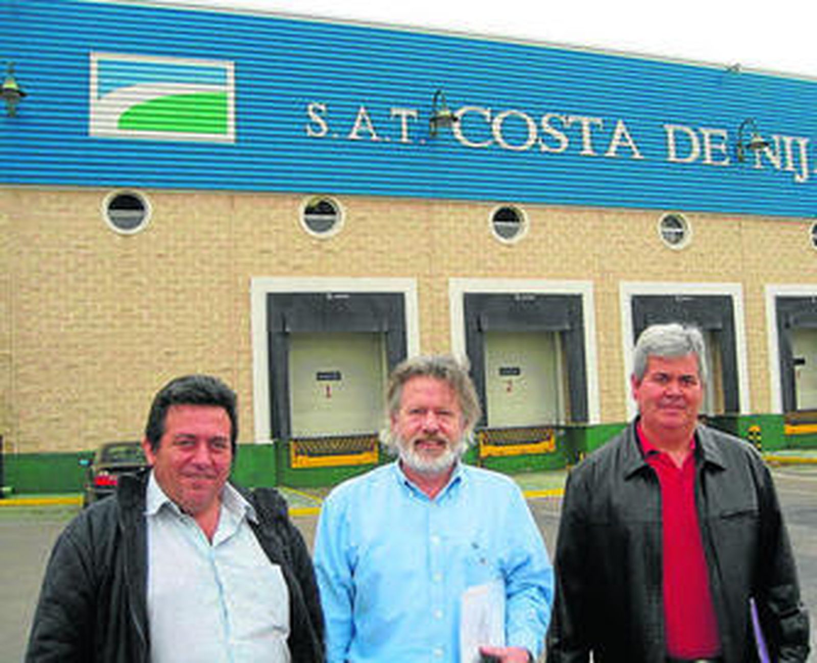 Deus, junto a Esteban Caballero, presidente de la SAT, y Jose A. Galdeano.