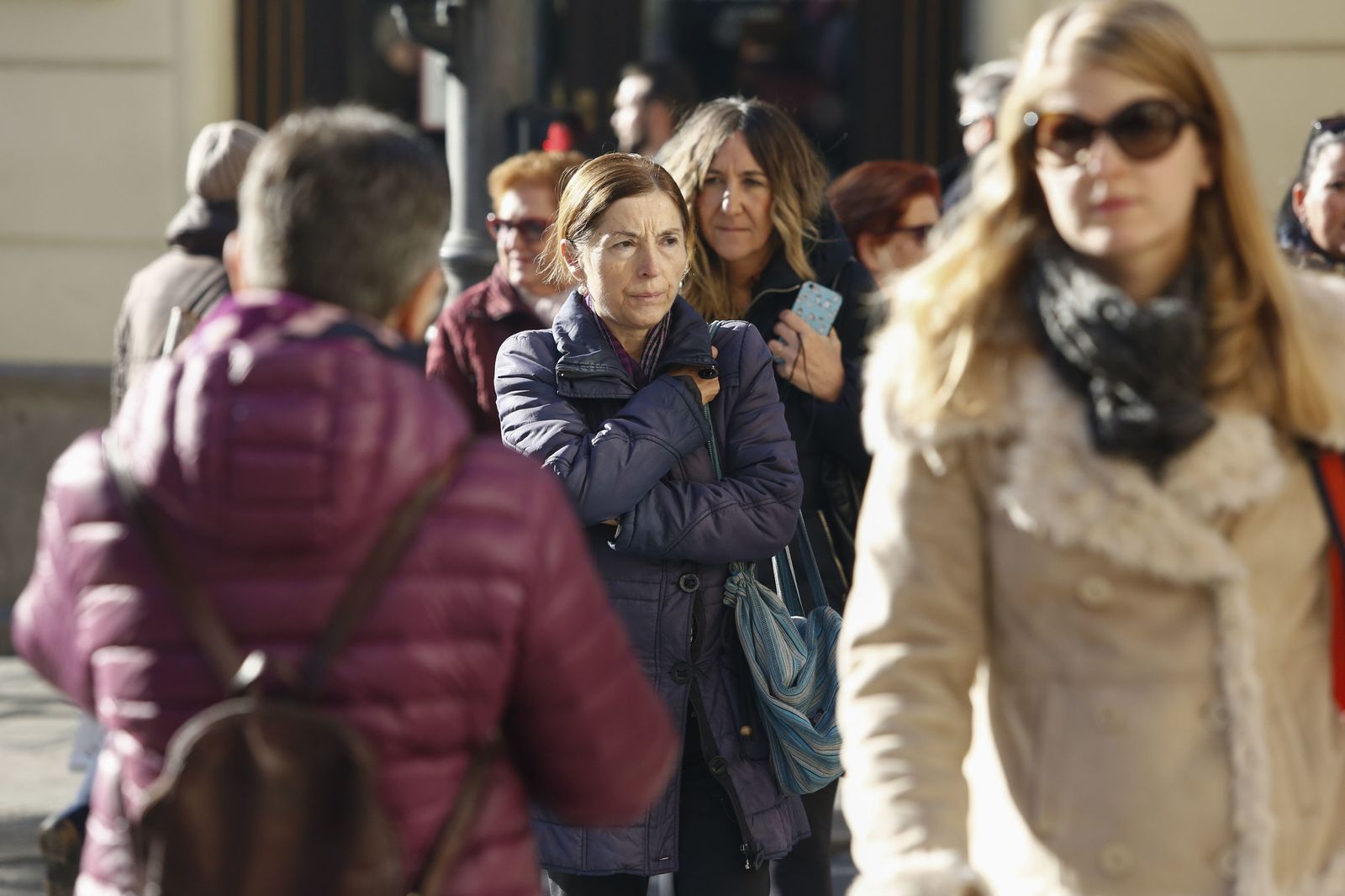 El frío se deja notar en la capital.