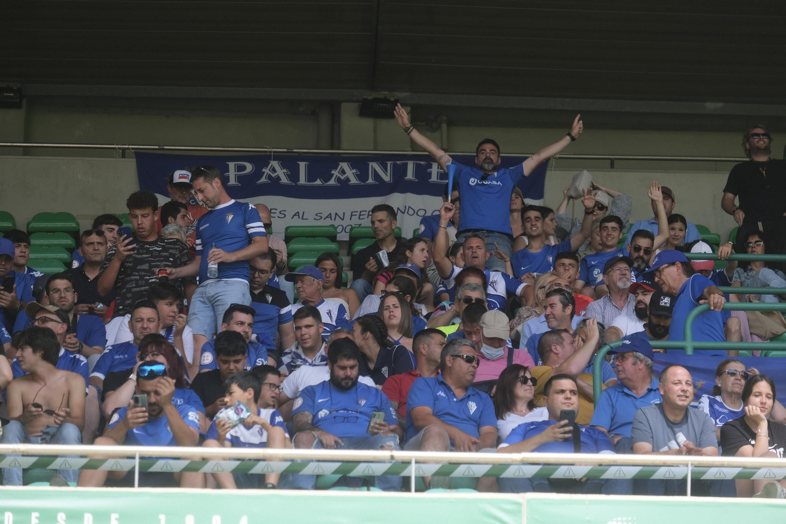 Las mejores fotos del ambiente en El Arcángel en el Córdoba CF - San Fernando Las mejores fotos del ambiente en El Arcángel en el Córdoba CF - San Fernando