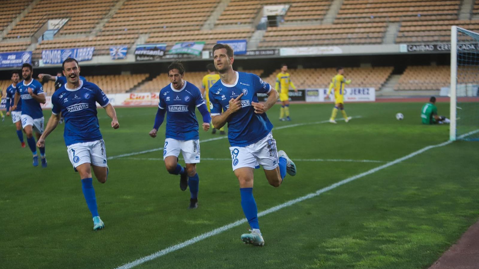 Máyor, máximo goleador del Xerez DFC con 8 tantos.