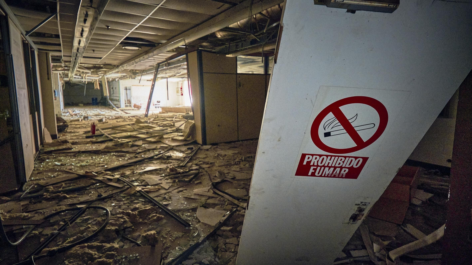 Derribo de la antigua factoría de Delphi.