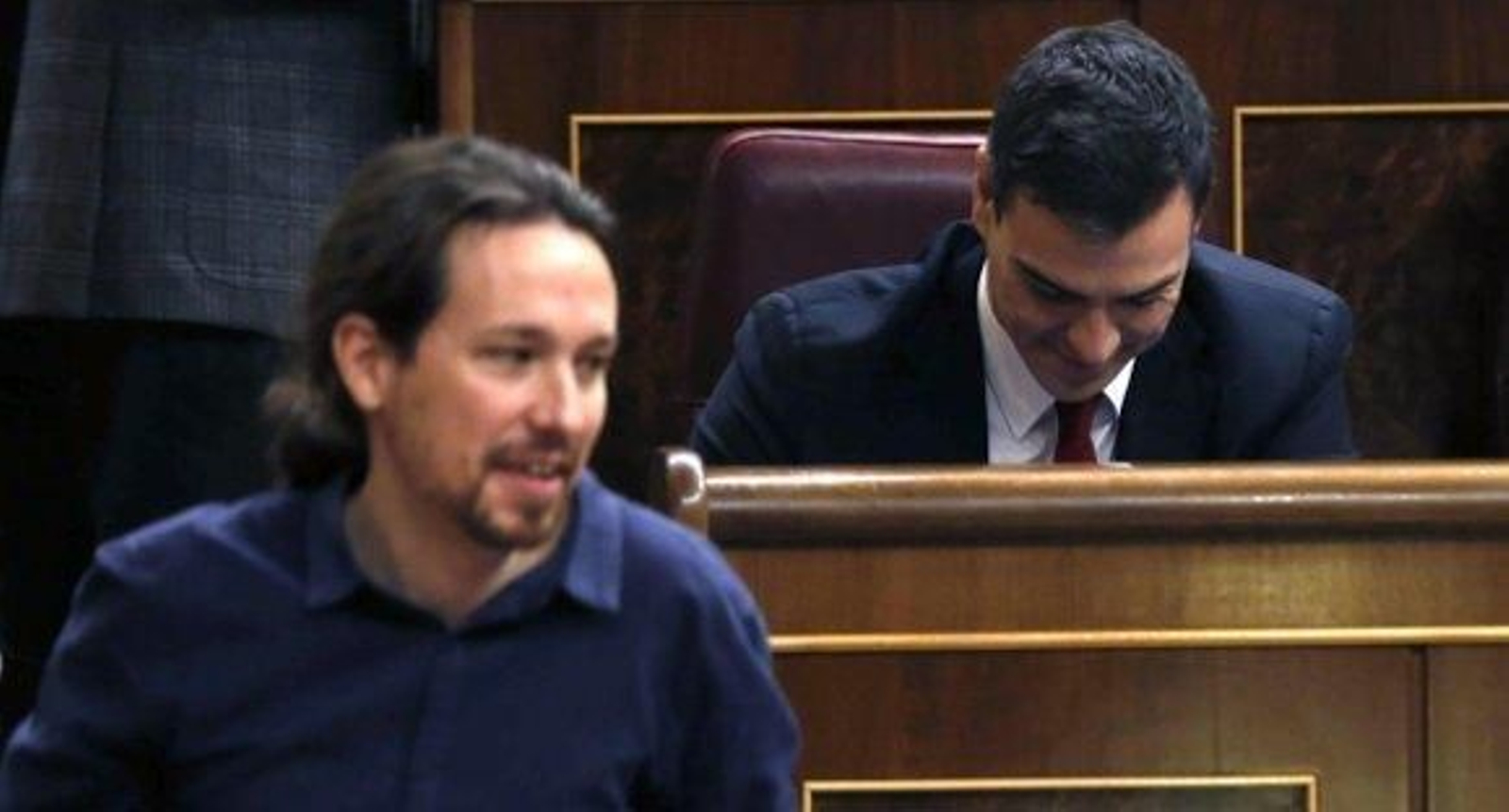 Sánchez conversa con Iglesias y coinciden en la necesidad de formar un Gobierno "progresista"