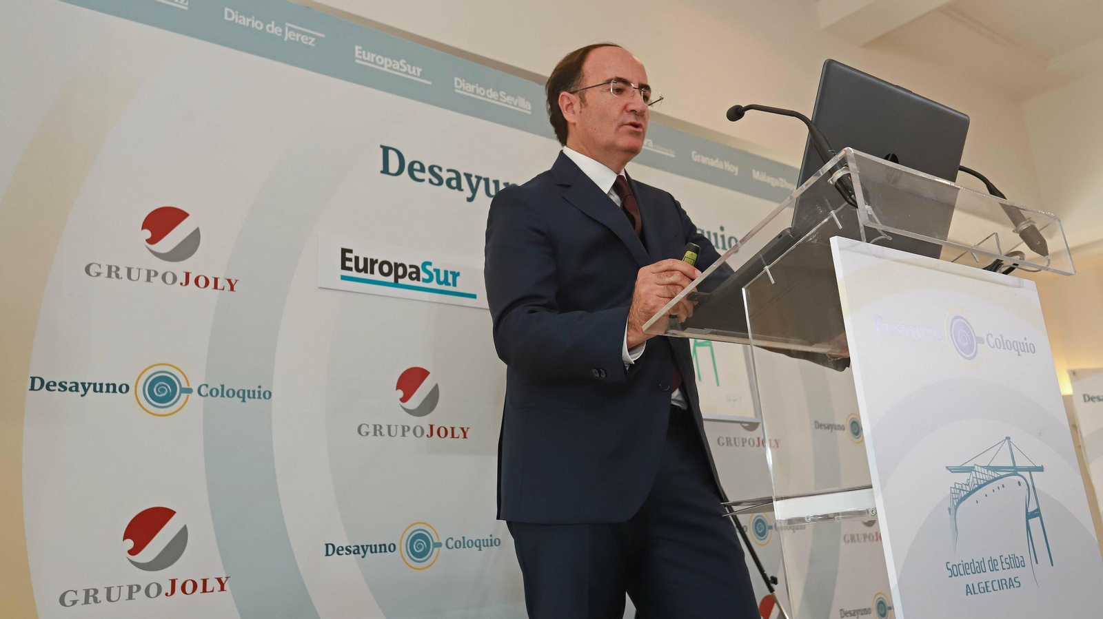 Desayuno - Coloquio de Europa Sur con Gerardo Landaluce