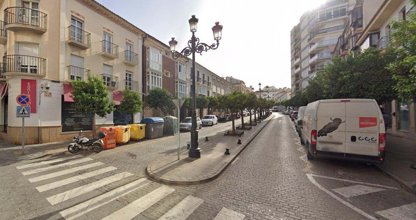 Мэр Вэлес-Малаги требует решения проблемы с блокировкой строительства