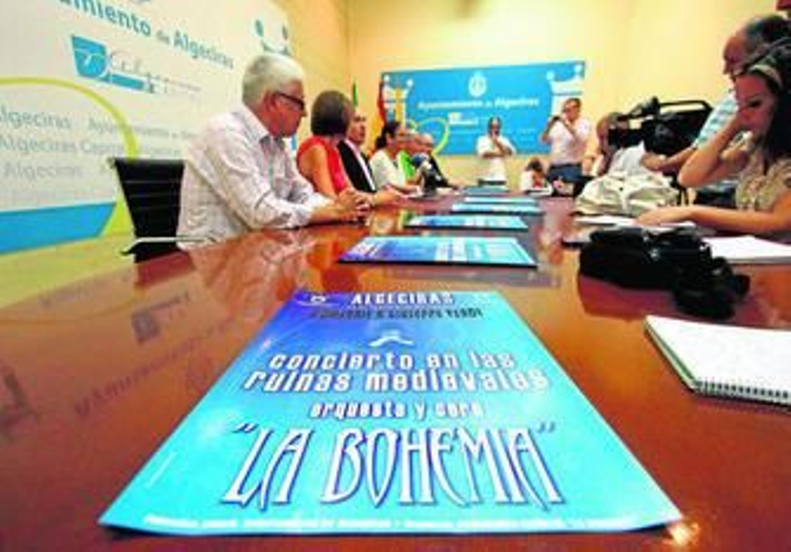 Un instante de la presentación del espectáculo que representará La Bohemia el 24 de agosto en las ruinas meriníes de Algeciras.