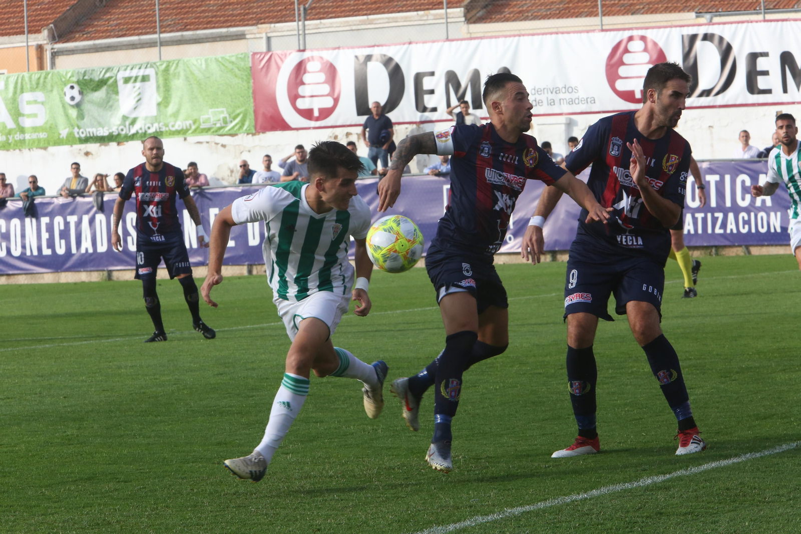 Las imágenes del Yeclano Deportivo-Córdoba CF