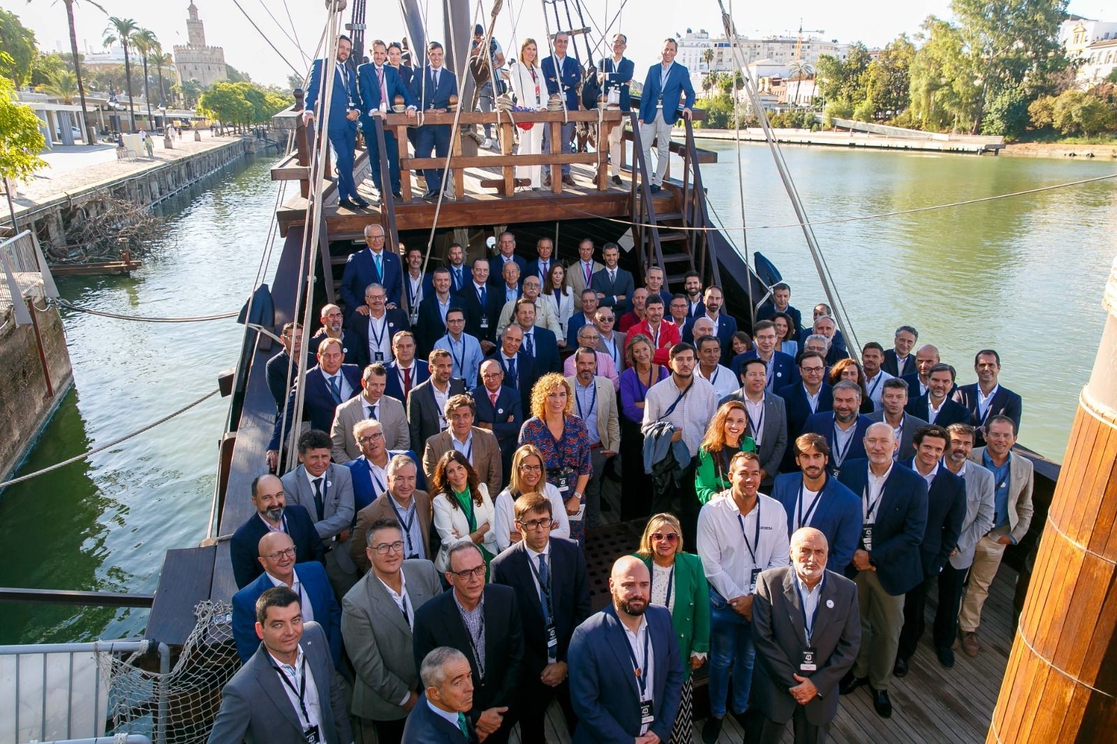 La empresa sevillana Torsesa celebra su 40 aniversario en la Nao Victoria.