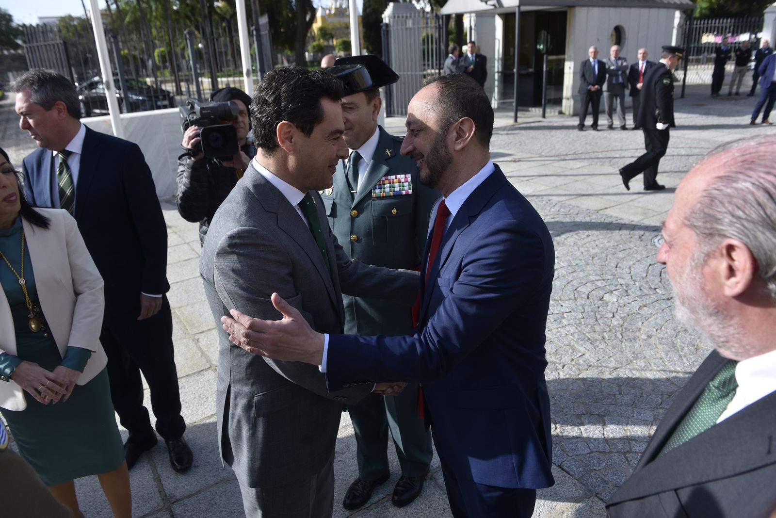 Acto institucional en el Pleno del Parlamento con motivo del Día de Andalucía