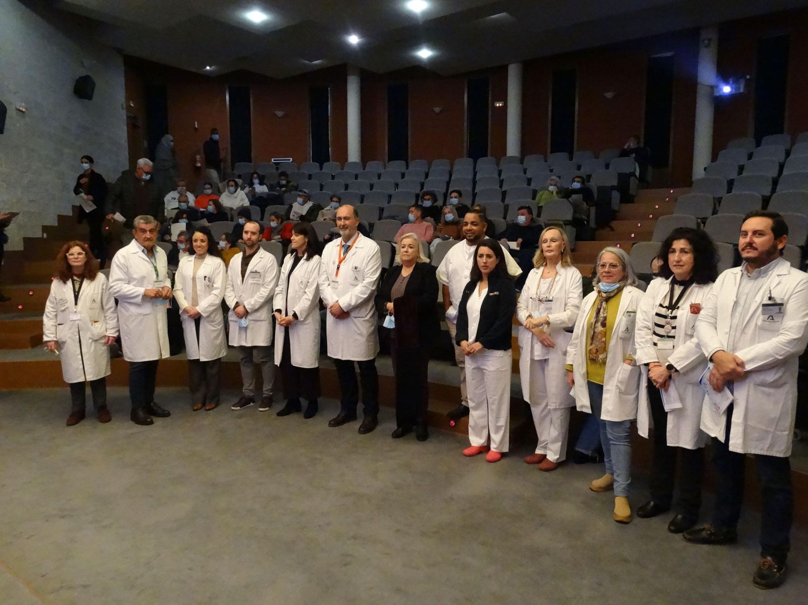Fotografías de la presentación en el Hospital Juan Ramón Jiménez de la nueva escuela de ictus