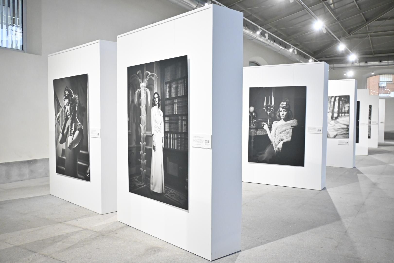 Imágenes de la inauguración de la exposición fotográfica 'Las hijas del jazz'