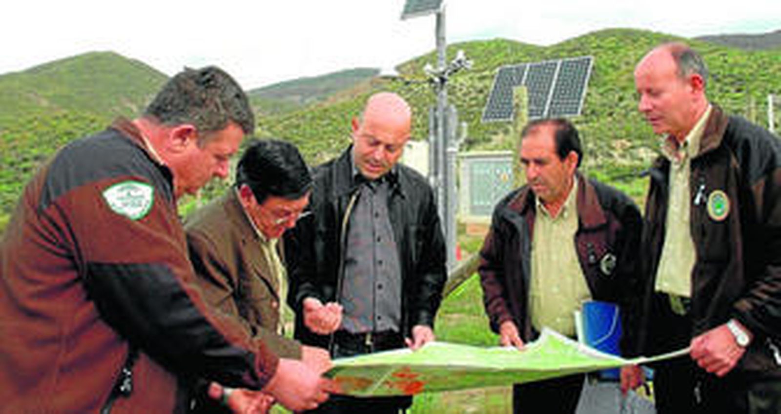 Trabajos de mejora en encinar y pinar.