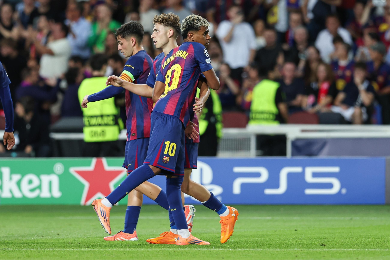 Las fotos del Barcelona-Olympiacos