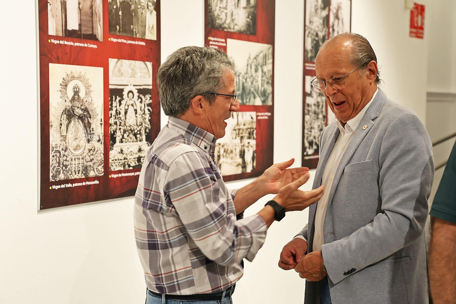 Imágenes de la Inauguración de la exposición 'Magna. Procesiones Marianas históricas en Huelva'