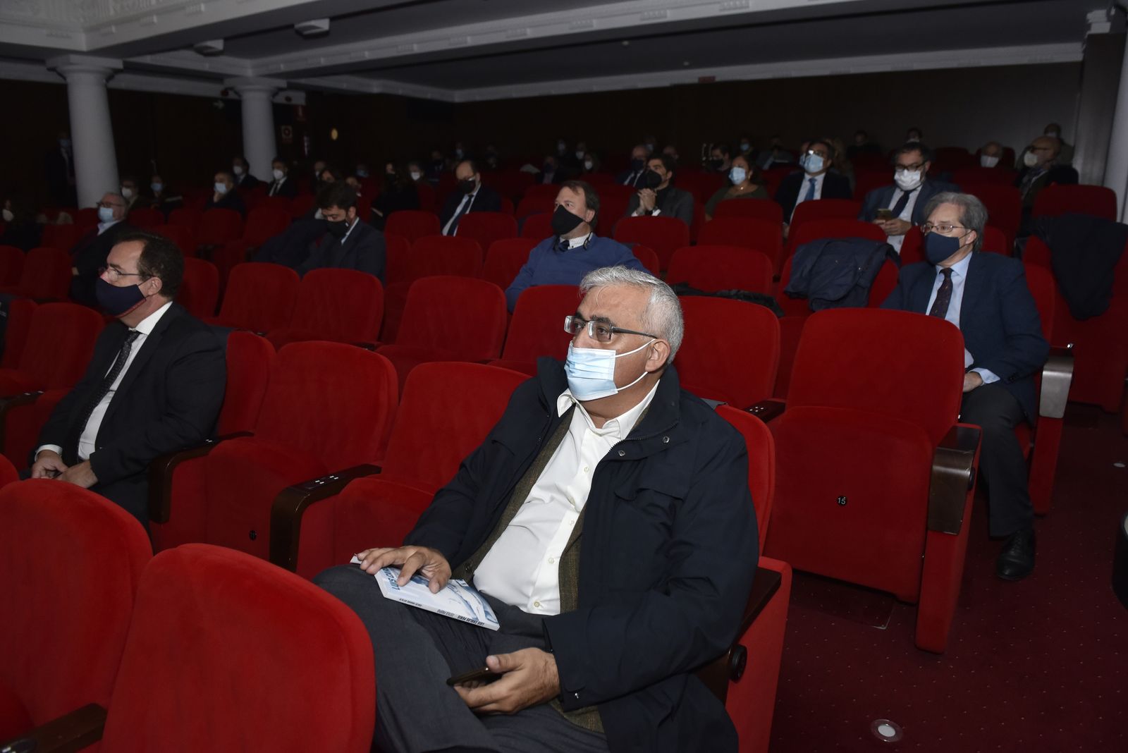 La presentación del libro de Carlos Navarro, sobre Luis Carlos Peris en imágenes