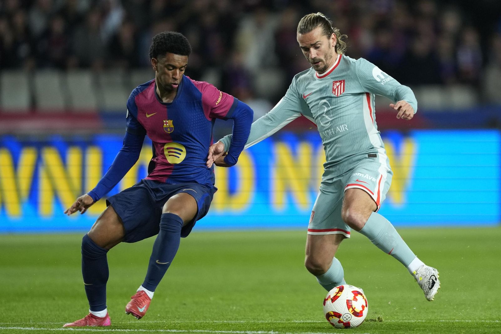 Las fotos del espectacular Barcelona - Atlético de Madrid