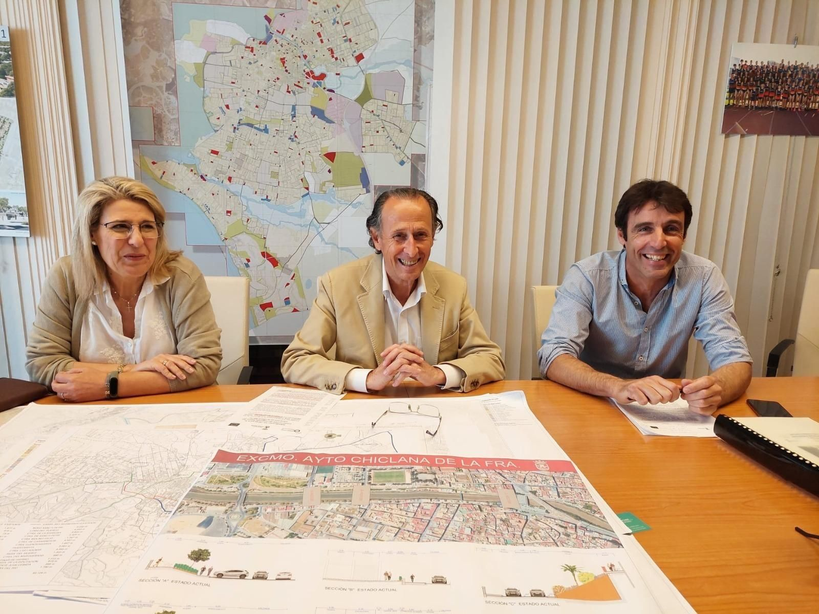 Ángeles Martínez Rico, José María Román y Pablo Blanco.