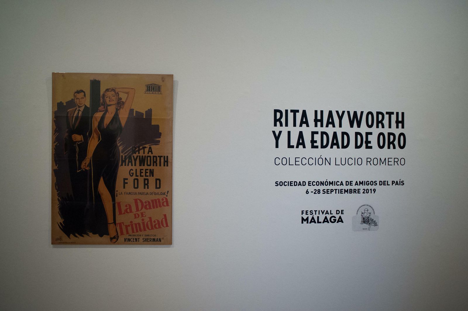 Los carteles de la exposición 'Rita Hayworth y La Edad de Oro'