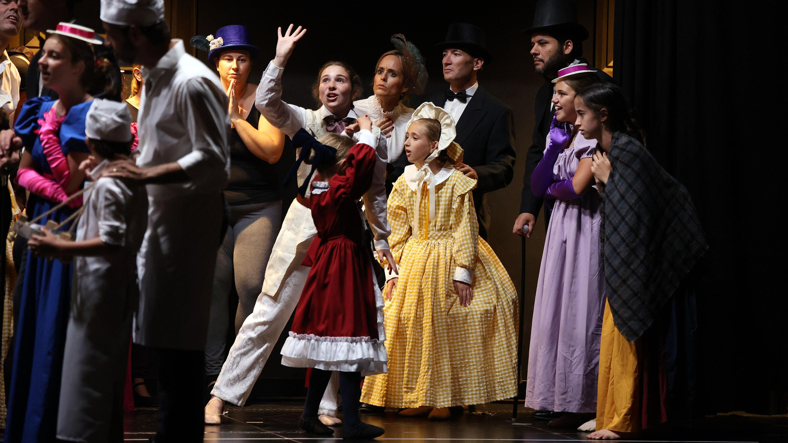 Ensayo del musical 'Ilumíname' de Fredes Insa