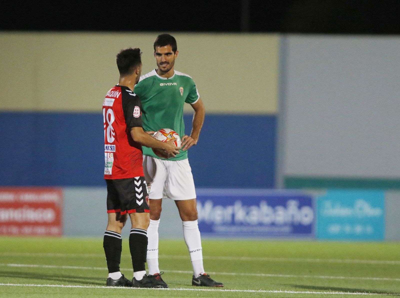 La victoria del Córdoba CF ante el Salerm Puente Genil, en imágenes