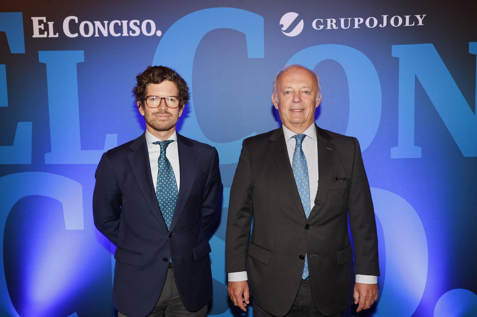 Emilio de la Viña, Juan Torres