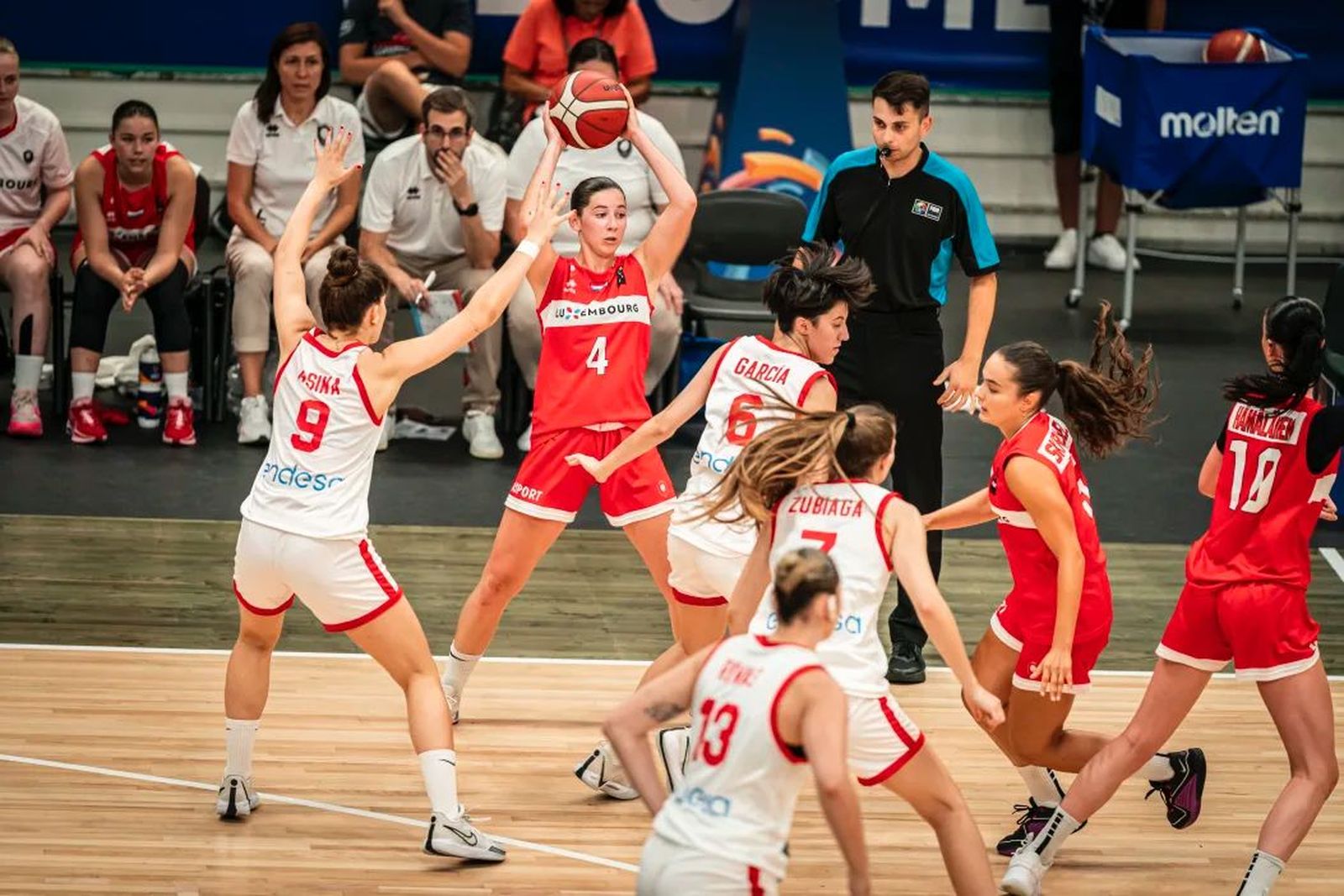 María Arrebola, a cuartos de final del Eurobasket sub 18