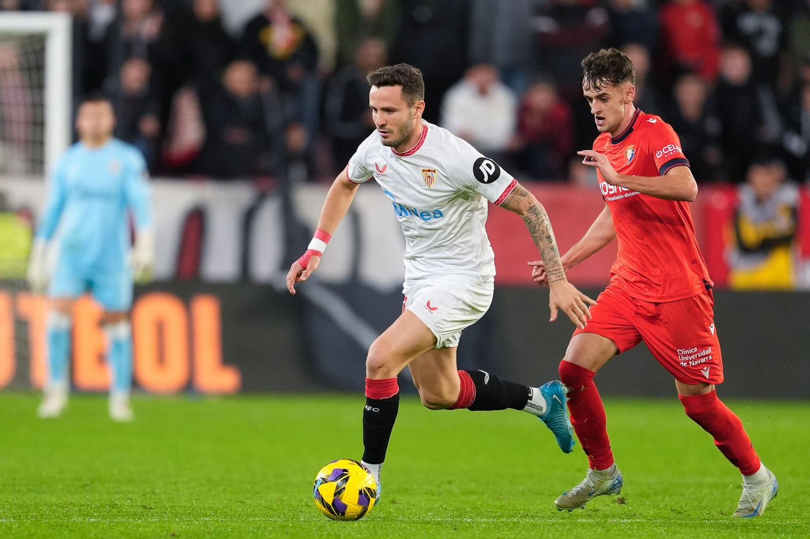 Las fotos del pobrísimo paso de Saúl Ñíguez por el Sevilla