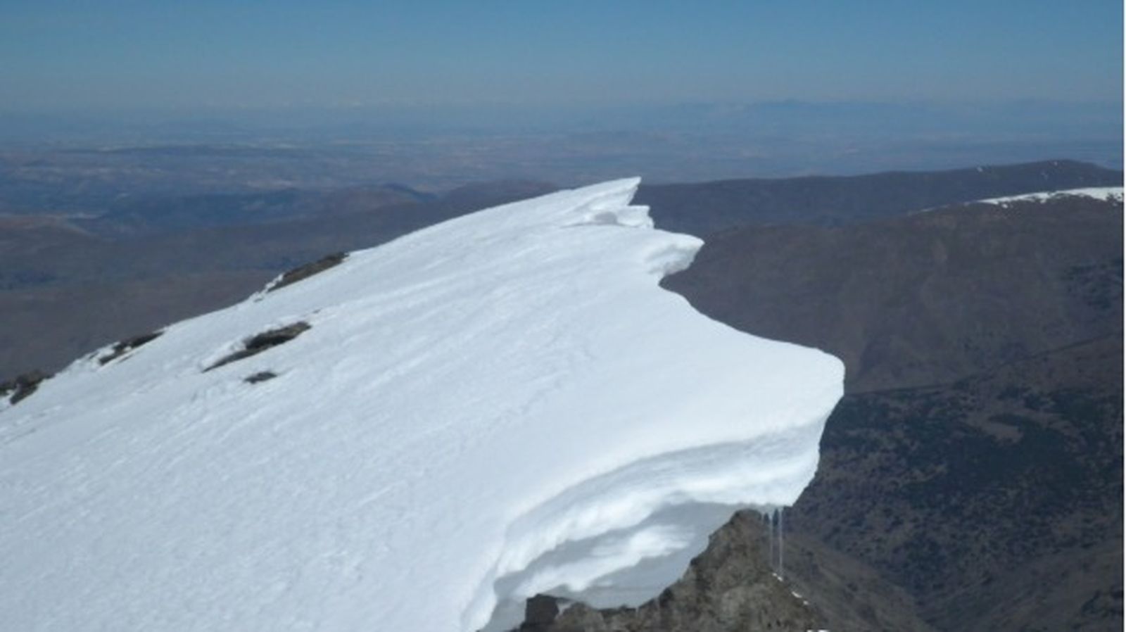 Mucha precaución con el deshielo que se está acelerando estos días con la subida de las temperaturas
