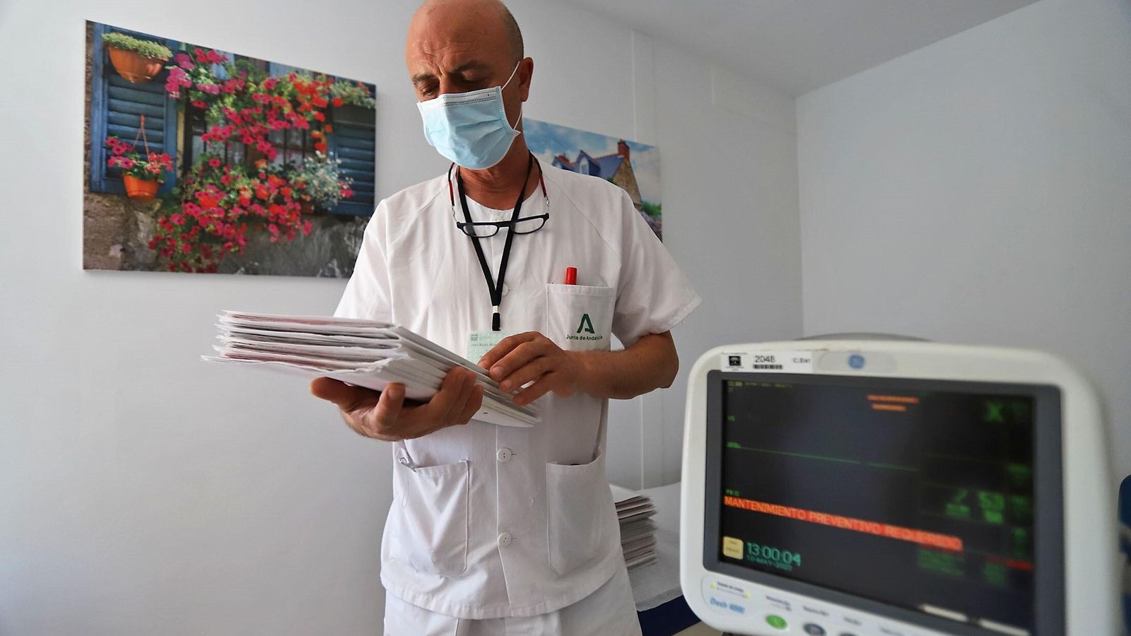 José María Romero,  enfermero de la consulta de pacientes crónicos complejos.