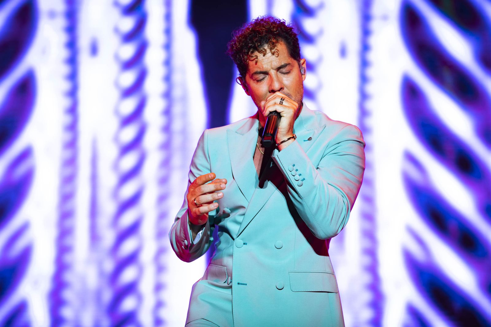 Búscate entre las imágenes del concierto de David Bisbal en Concert Music Festival de Chiclana