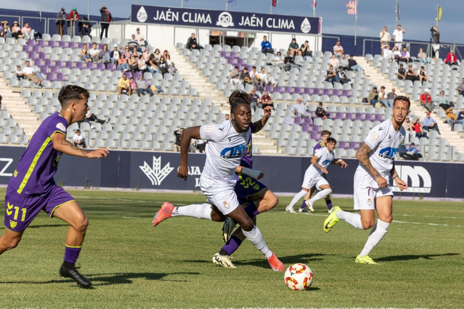 Las mejores imágenes de la derrota del Real Jaén ante el Atlético Malagueño