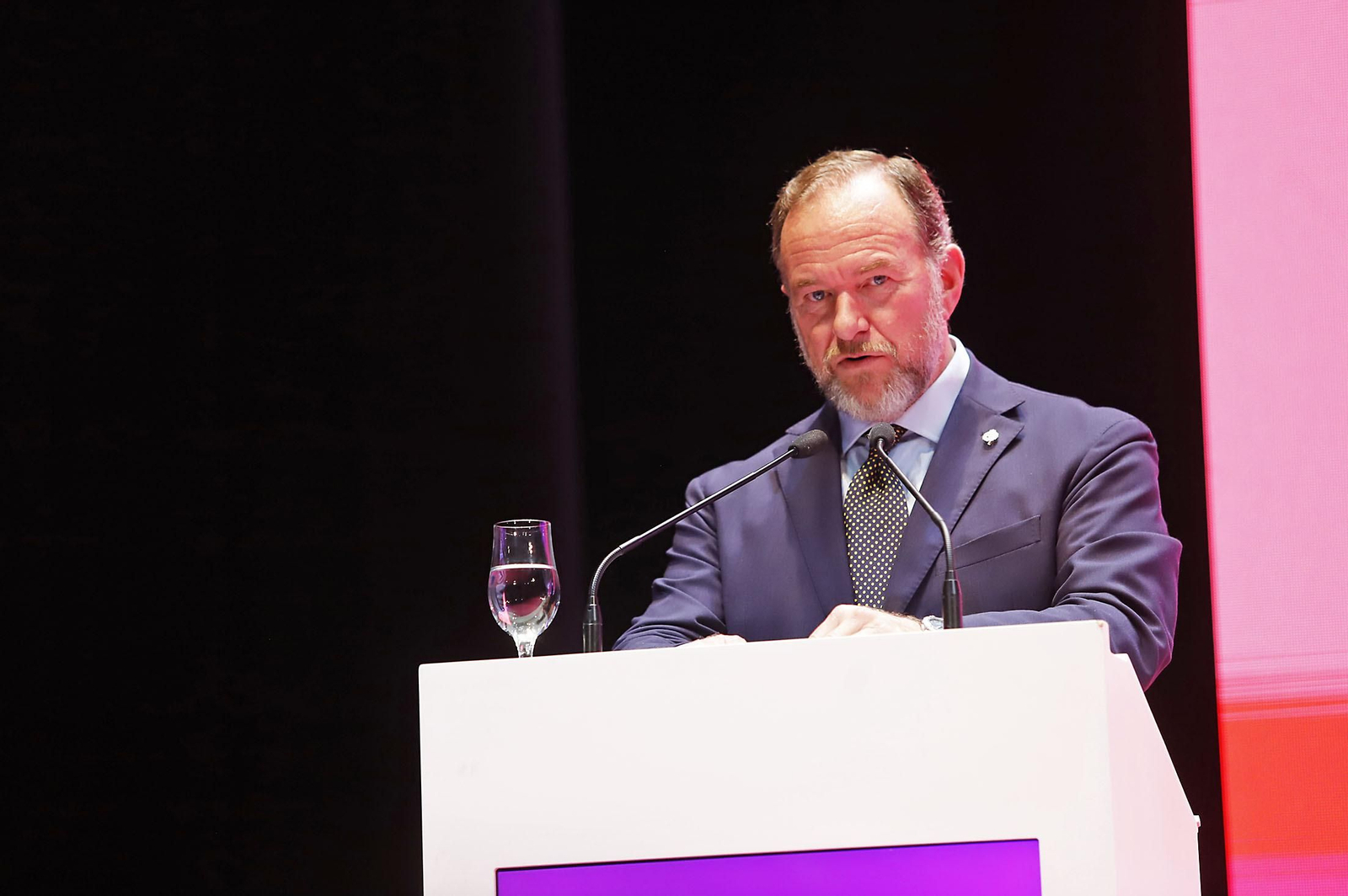 Imágenes de la inauguración del VIII Congreso Internacional de Frutos Rojos en Huelva
