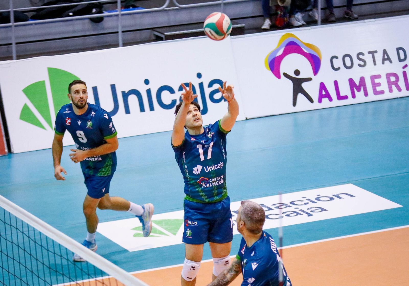 Las imágenes del Unicaja Costa de Almería-Leleman Conqueridor, primer partido del play off por el título de Superliga en Almería