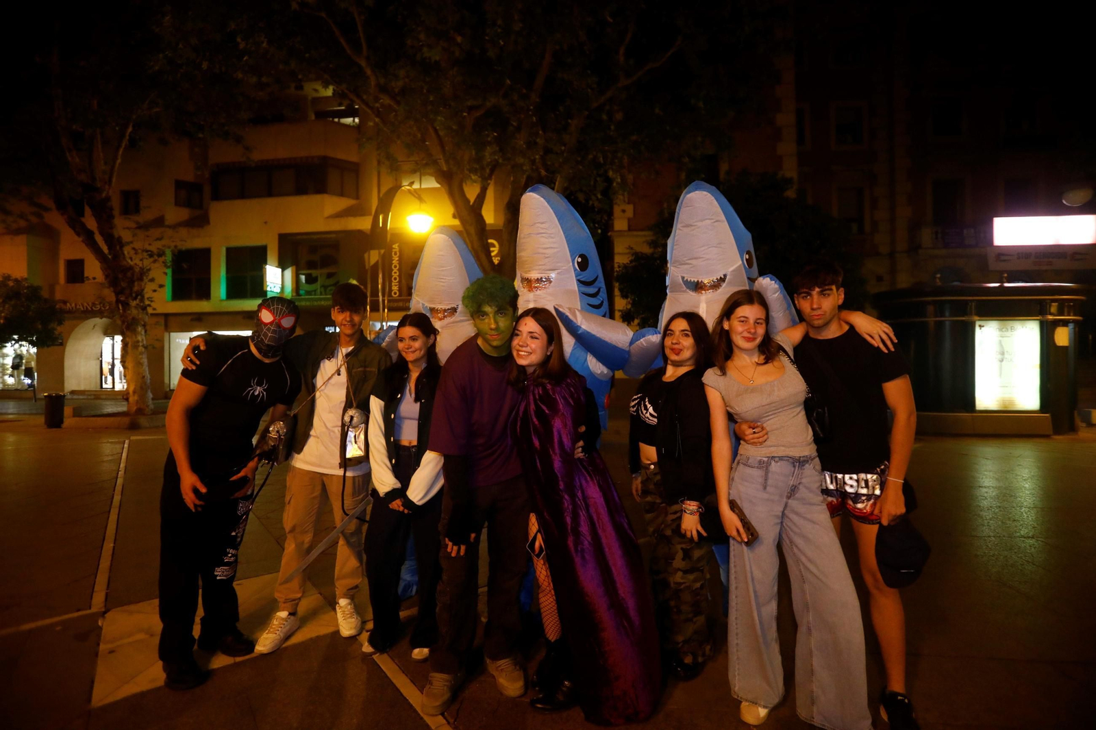 Halloween llena las calles de Córdoba de terror y mucha fiesta