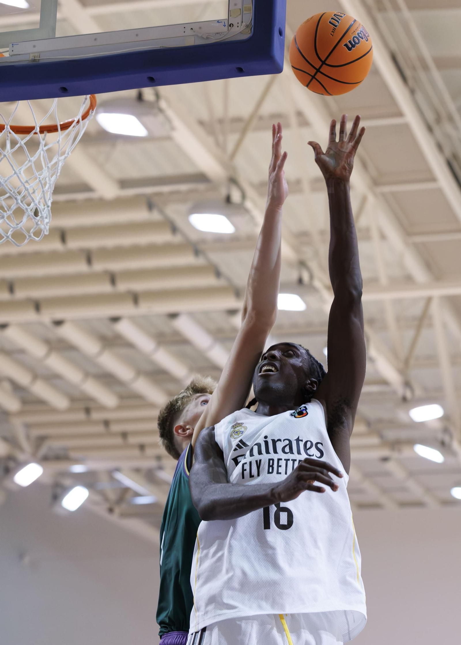 Liga U 22: El Unicaja se choca con un gran Real Madrid (105-62)