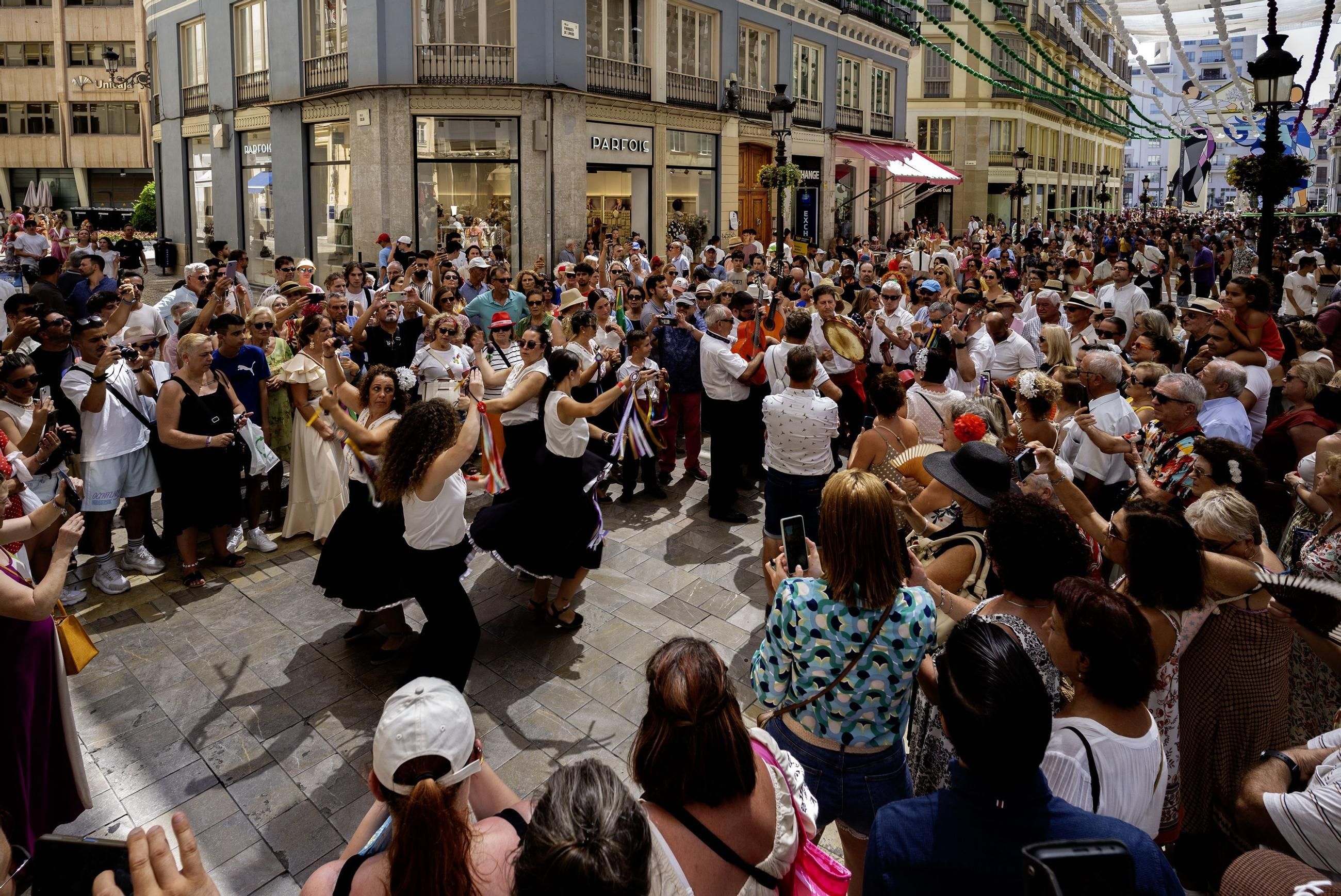 Feria de Málaga 2025: horarios del Centro y del Real