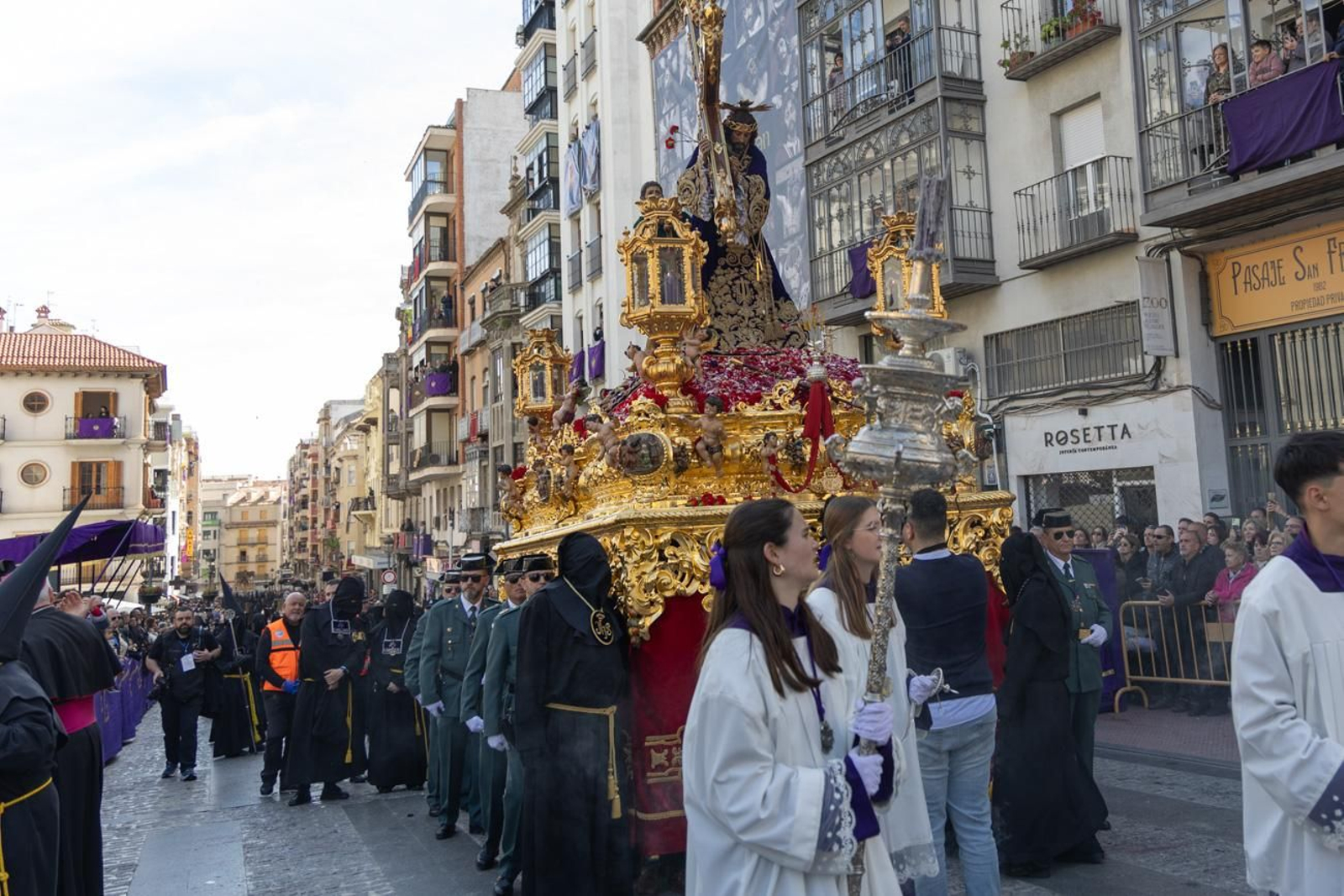 Los jiennenses acuden un año más al encuentro de Nuestro Padre Jesús