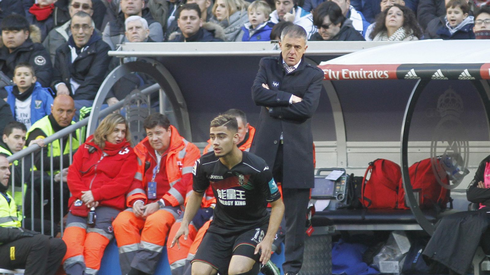 La última vez que el Granada CF visitó el Bernabéu, Lucas Alcaraz era el técnico de los rojiblancos.