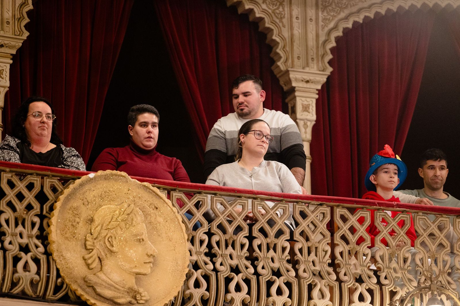 Búscate entre las mejores imágenes de la sexta sesión de cuartos de final del COAC 2026