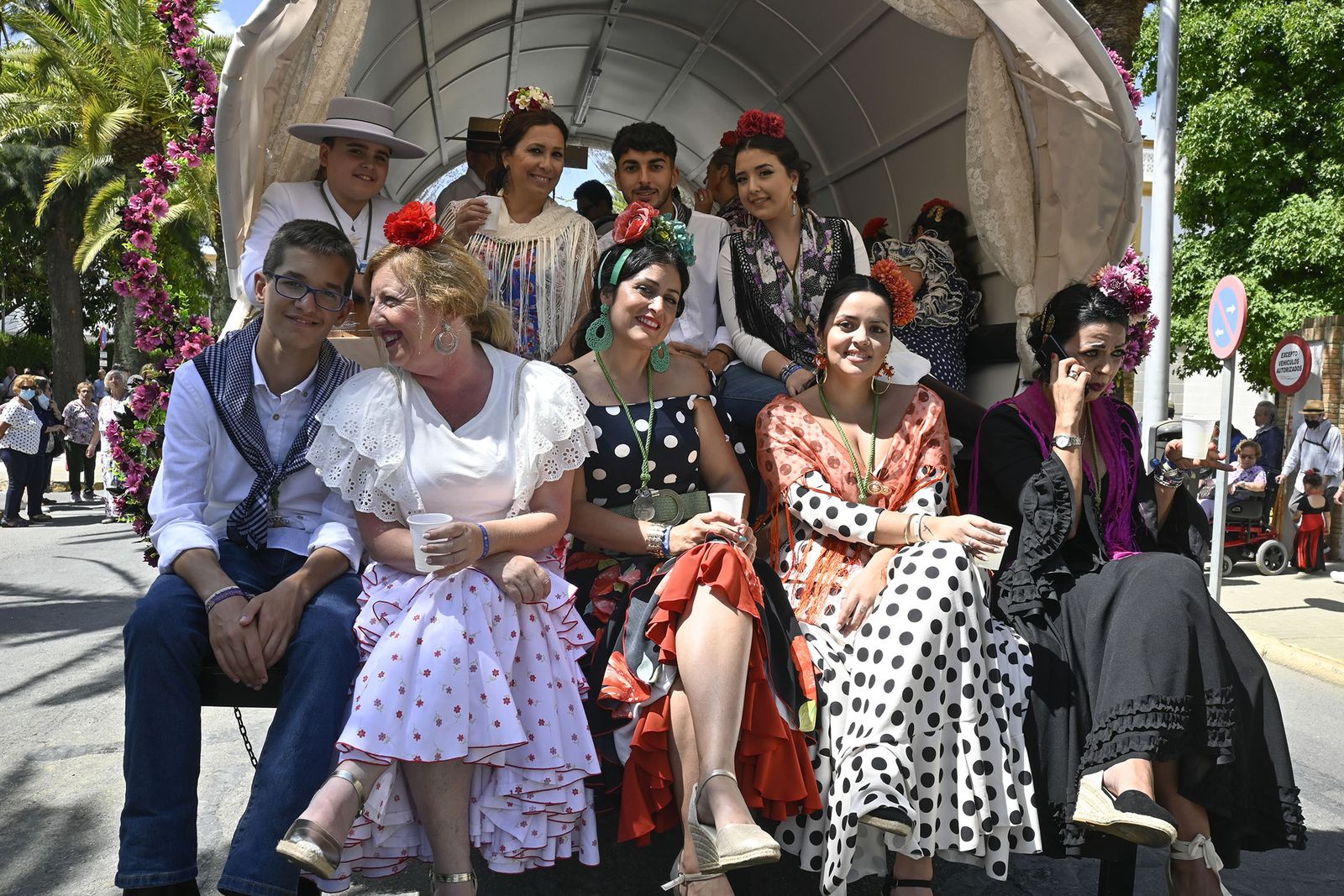 Todos los rocieros de la comitiva de la Hermandad de Huelva, en imágenes